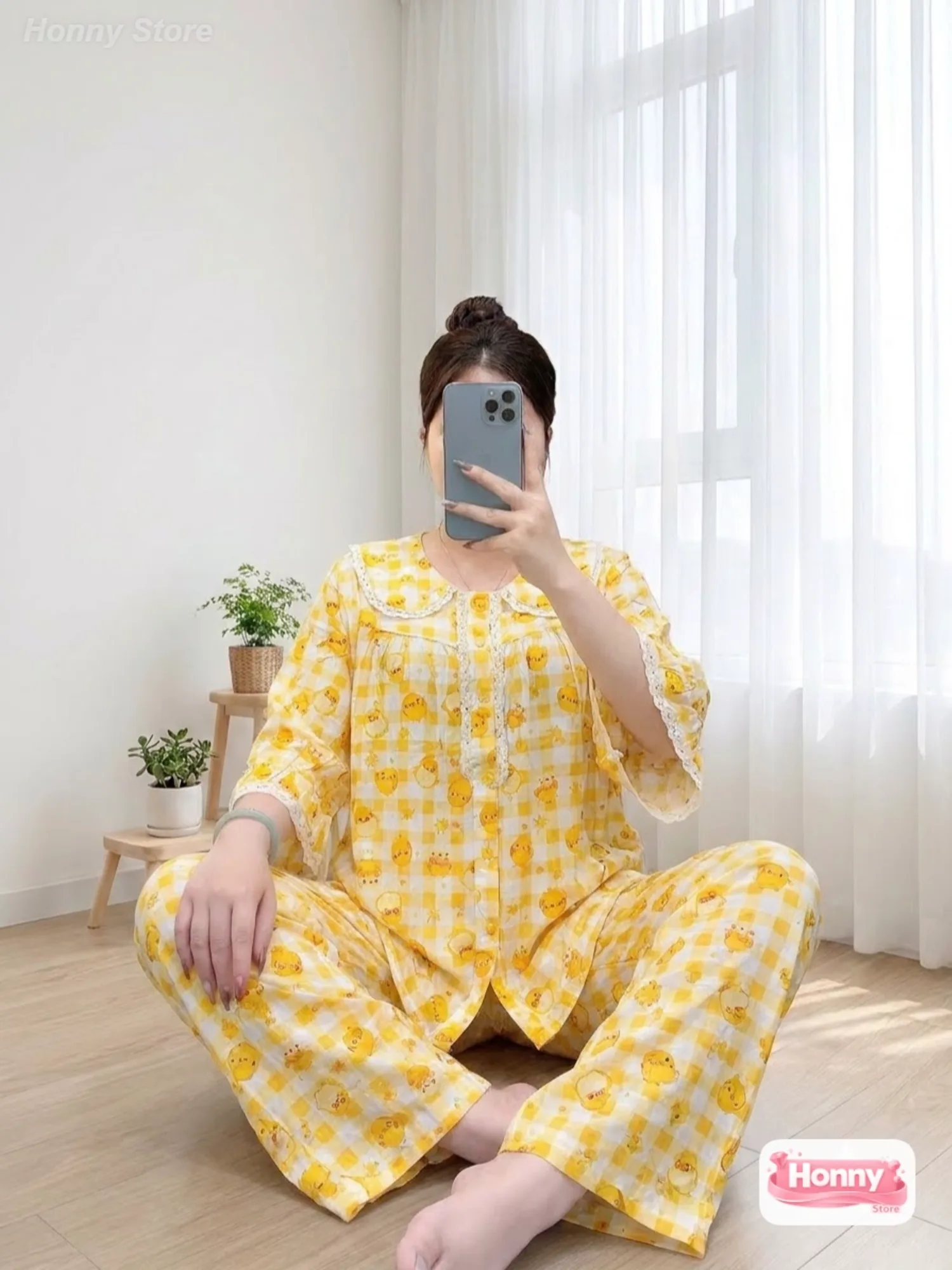Màu Vàng chanh vịt con